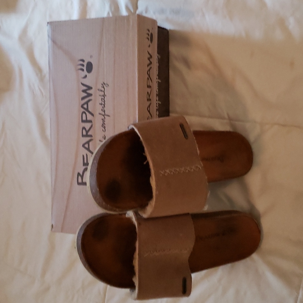 Bearpaw Bettina slide - Picture 3 of 4